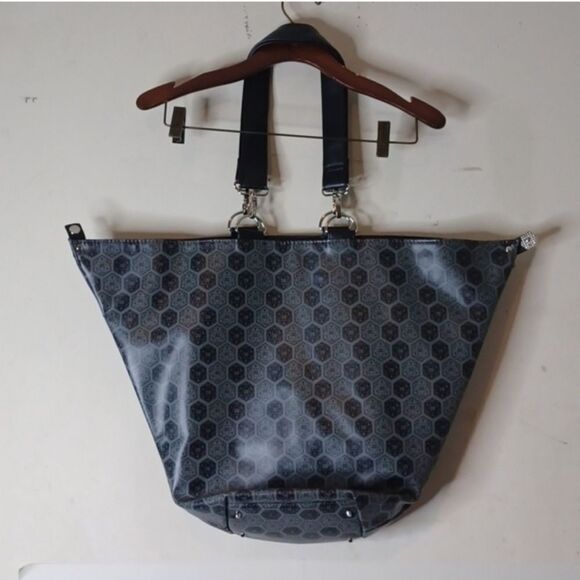 ThinkGeek Stylish Gray Hexagon Tote Bag - Picture 7 of 15